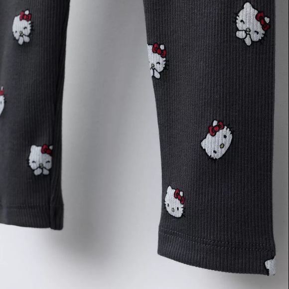 Hello Kitty Zara Leggings NWT | size 12-18 months - Picture 4 of 8